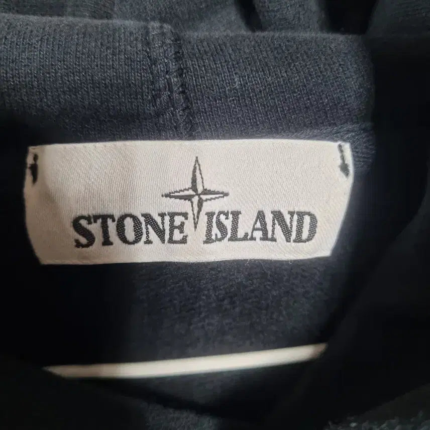 [SOLD OUT] 스톤아일랜드 남성 후드티