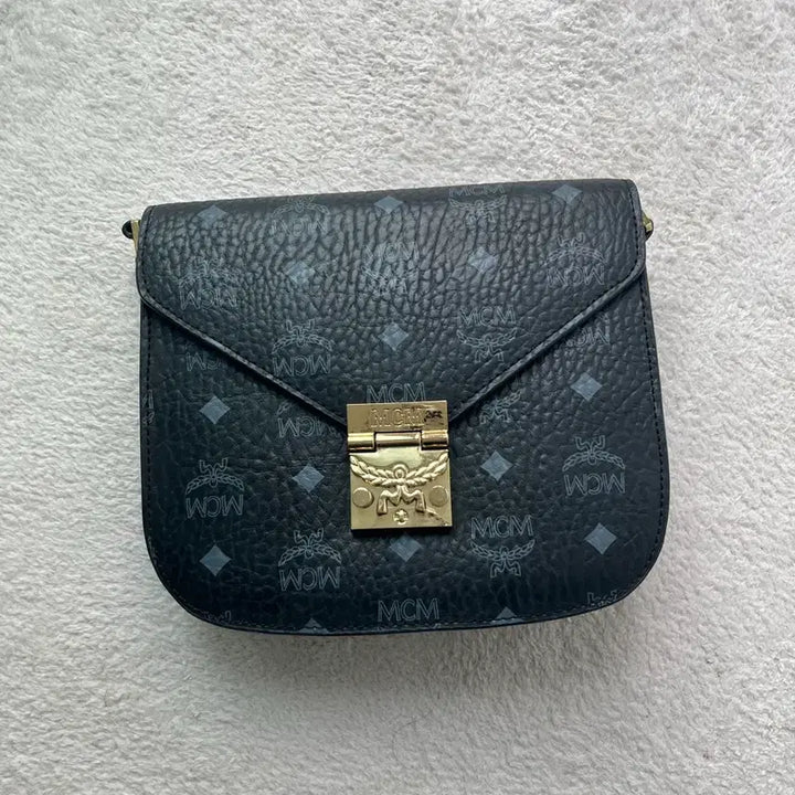 [BUNJANG] MCM Visetos Mini Shoulder Bag - Black / 정품 MCM 비세토스 미니 숄더백 블랙