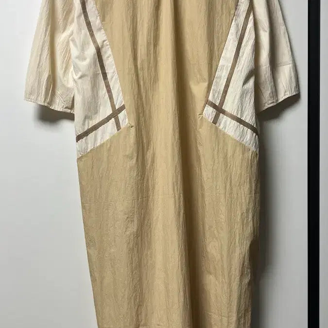 [BUNJANG] Oversized Beige Dress / 디테일 예쁜 원피스 박시핏