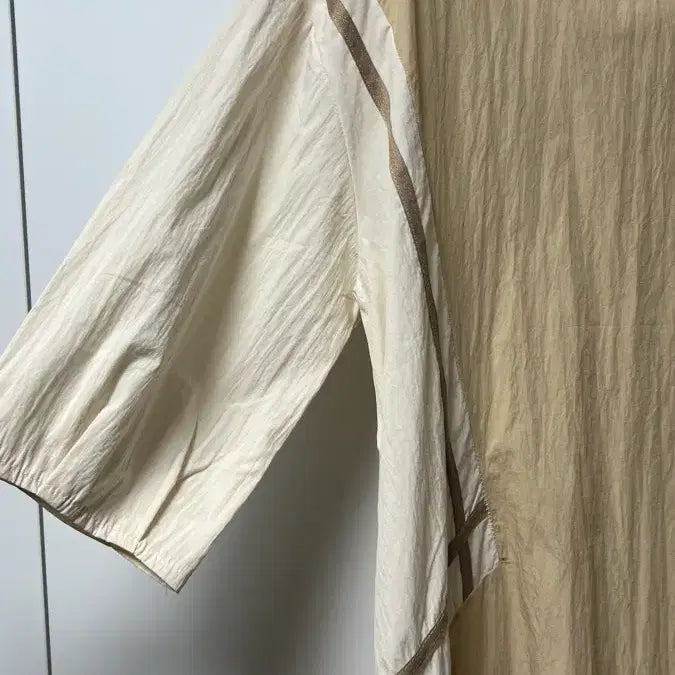 [BUNJANG] Oversized Beige Dress / 디테일 예쁜 원피스 박시핏