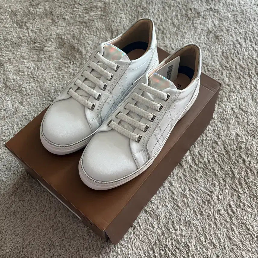 [BUNJANG] MISOPÉ White Calfskin Leather Sneakers (240) / [새상품] 풀박스 미소페 화이트 소가죽 스니커즈, 신발 240