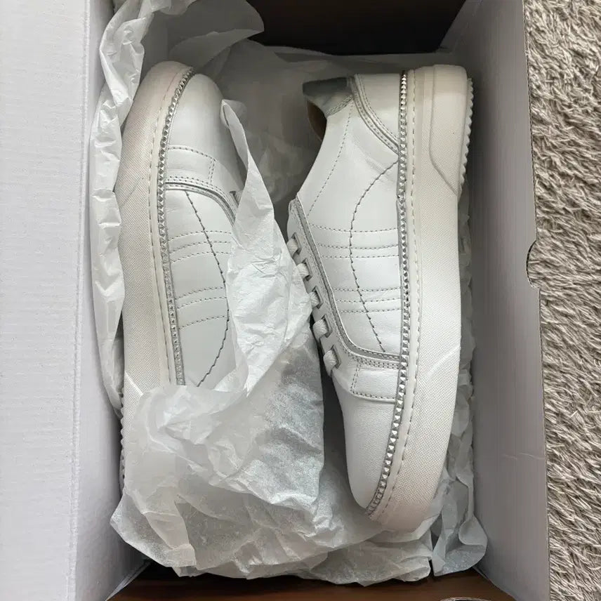 [BUNJANG] MISOPÉ White Calfskin Leather Sneakers (240) / [새상품] 풀박스 미소페 화이트 소가죽 스니커즈, 신발 240