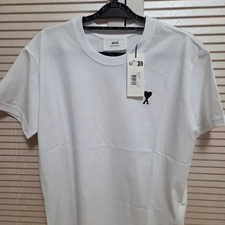 [SOLD OUT] 신상아미 화이트반팔 검정와플로고 L