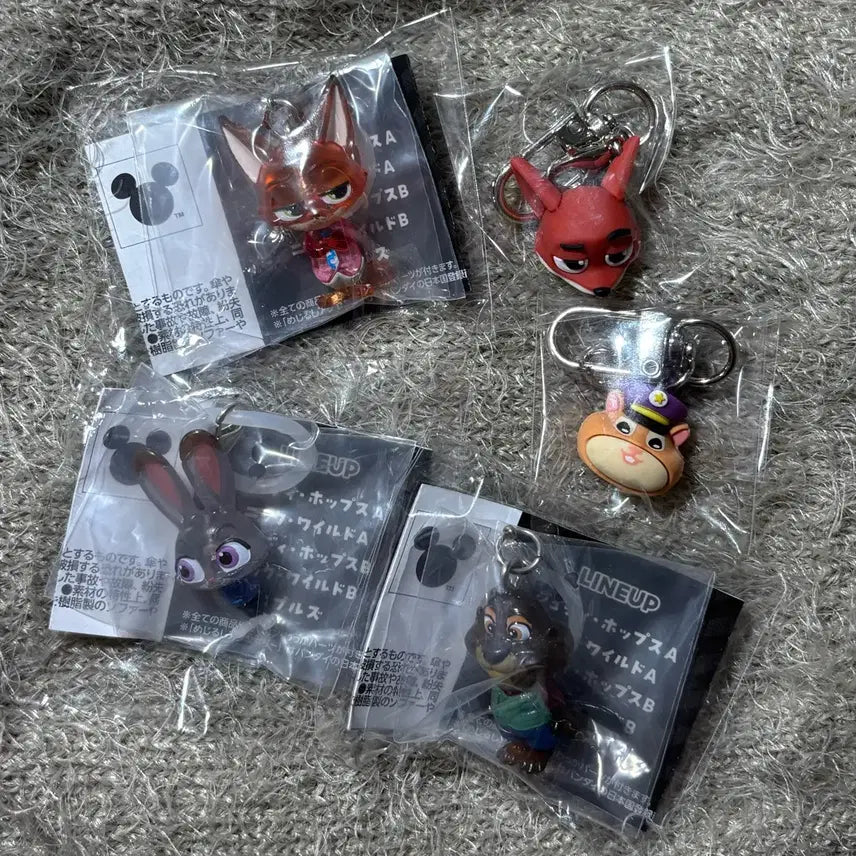 [BUNJANG] Disney Zootopia Set (3 Items + 2 Keyrings) / 주토피아 세트 / 디즈니 메지루시 (3종+키링2 증정)
