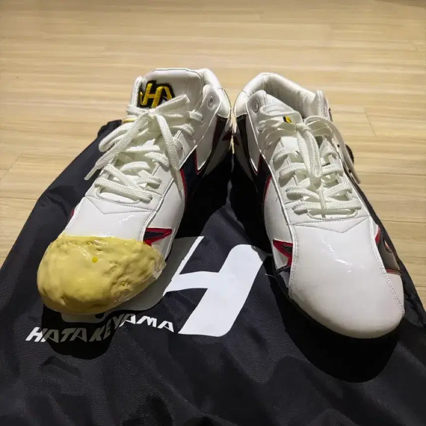 [BUNJANG] Hatakeyama Baseball Spikes / 야구 스파이크