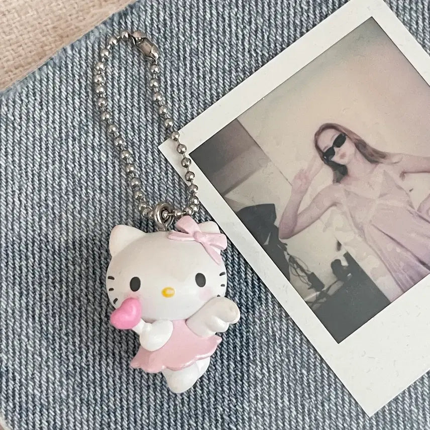 [BUNJANG] Sanrio Hello Kitty Yumemiru Angel Gacha Keyring Pink / 산리오 정품 헬로 키티 유메미루 가챠 키링 천사 엔젤 핑크