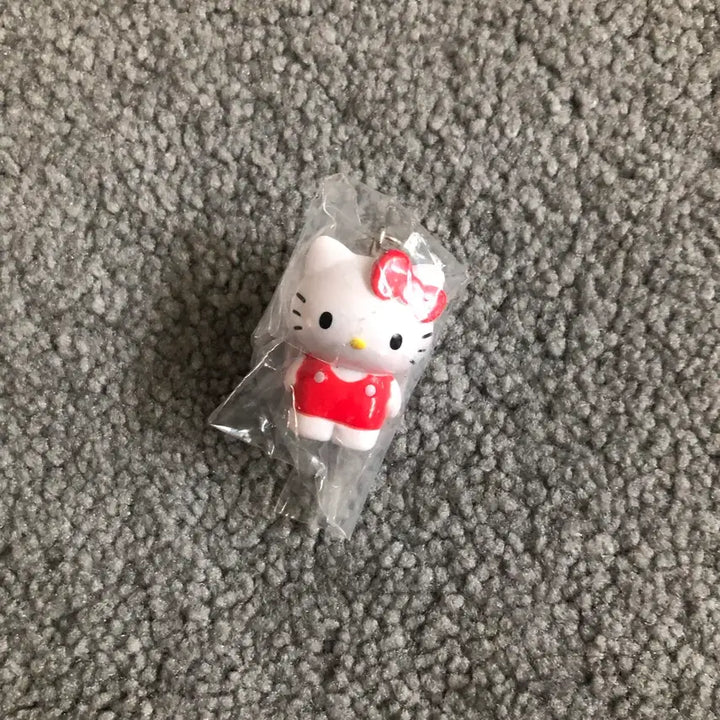 [SOLD OUT] 산리오 올스타즈 헬로키티 메지루시 가챠