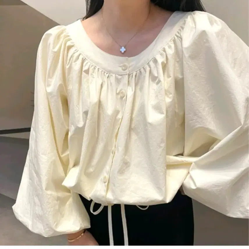 [BUNJANG] Fringe Volume String Blouse - Black / 프린지 볼륨 스트링 블라우스 - 블랙