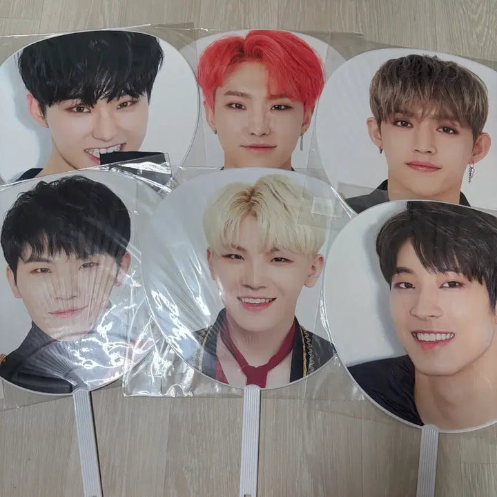 [BUNJANG] SEVENTEEN Japan Tour Uchiwa Bundle Set / 세븐틴 일괄 일본 투어 우치와 양도 합니다!