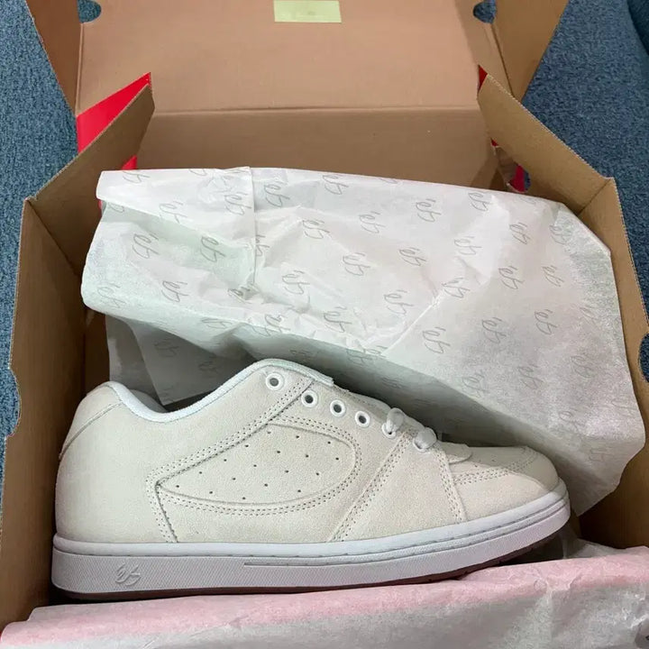 [BUNJANG] Es Accel OG White Sneakers / Es accel og 화이트 보드화 260