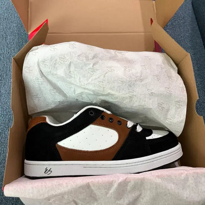 [BUNJANG] Es Accel OG Black Brown White Sneakers / Es accel og 블랙 브라운 화이트 보드화 265