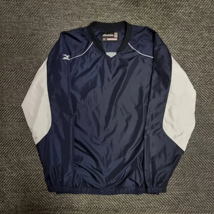 [BUNJANG] Mizuno Navy Windbreaker Jacket / 미즈노 네이비 바람막이 웜업