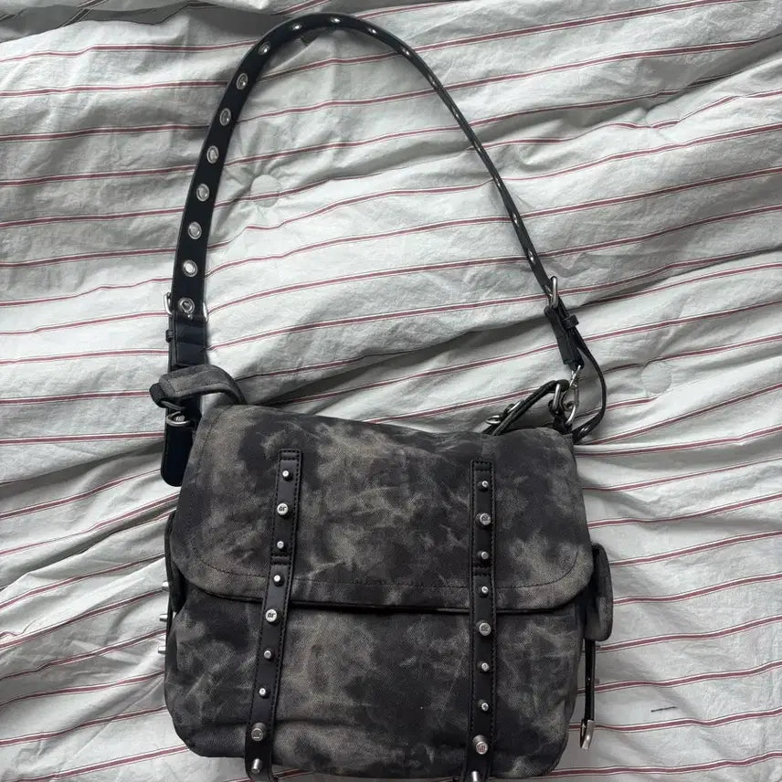 [BUNJANG] Nilling Shoulder Bag - Khaki / [새상품] 닐링 숄더백 카키
