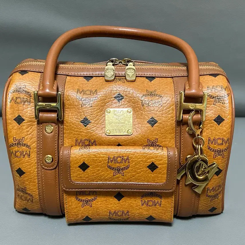 [BUNJANG] MCM Visetos Boston Bag / MCM 비세토스 보스톤백
