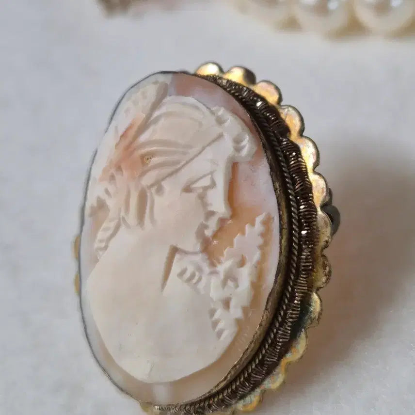 [BUNJANG] Vintage Shell Cameo Brooch/Pendant / 빈티지 쉘카메오 copper