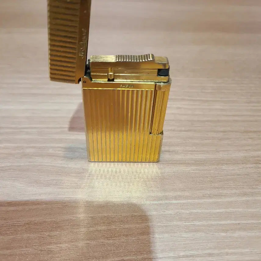 [BUNJANG] Dupont Authentic Lighter Gold Grid Pattern / 드퐁 정품(CA16827ZZ-모델명)