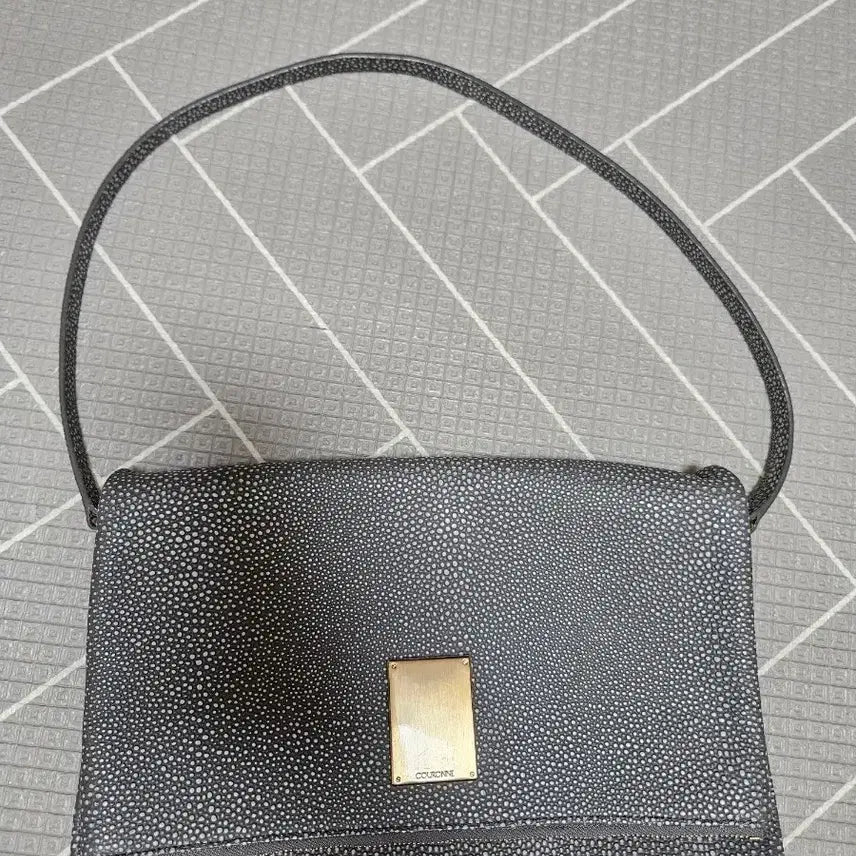 [BUNJANG] Couronne Gray Shoulder Bag / 쿠론 COURONNE 가방 그레이 숄더백