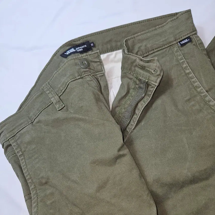 [BUNJANG] Vans Khaki Chino Work Pants Cotton Loose Tapered Fit Size 32 / 반스 카키 치노팬츠 워크팬츠 코튼 바지 루즈 테이퍼드핏 32
