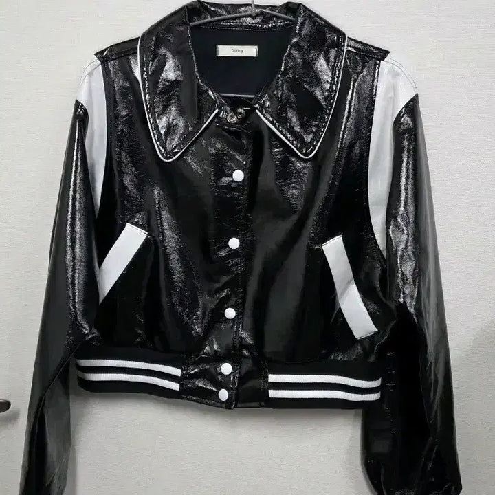 [BUNJANG] 3drting Black Enamel Baseball Jacket / 3drting 블랙 에나멜 야구 점퍼(