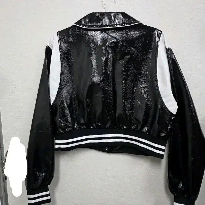 [BUNJANG] 3drting Black Enamel Baseball Jacket / 3drting 블랙 에나멜 야구 점퍼(