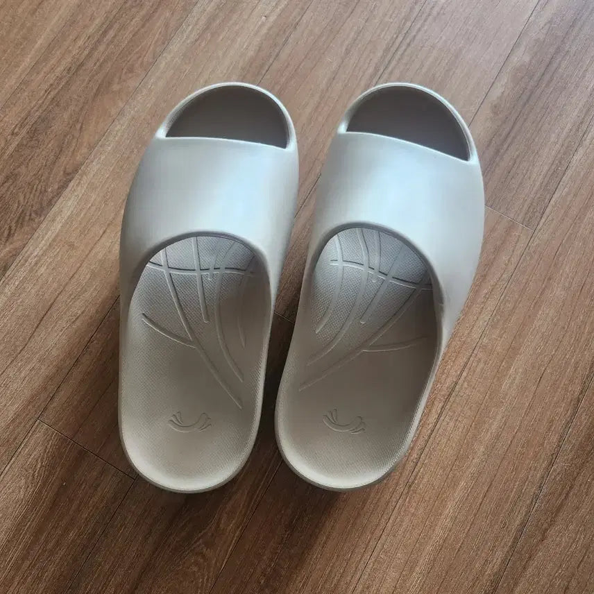 [BUNJANG] Swing &amp; Balance Stretching Slippers Beige S / 스윙앤밸런스 스트레칭 슬리퍼 베이지 S
