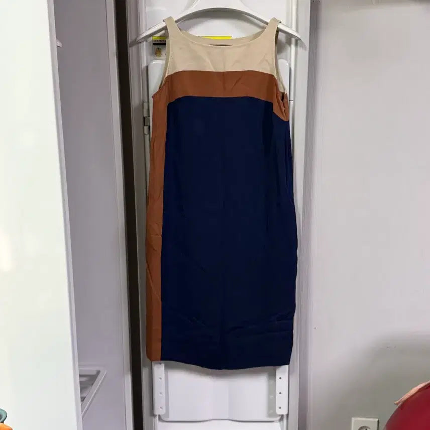 [SOLD OUT] 로로피아나 원피스