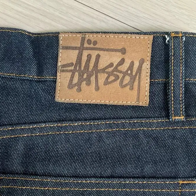 [SOLD OUT] 스투시 빅 올 쇼츠 인디고 32 실착 3회