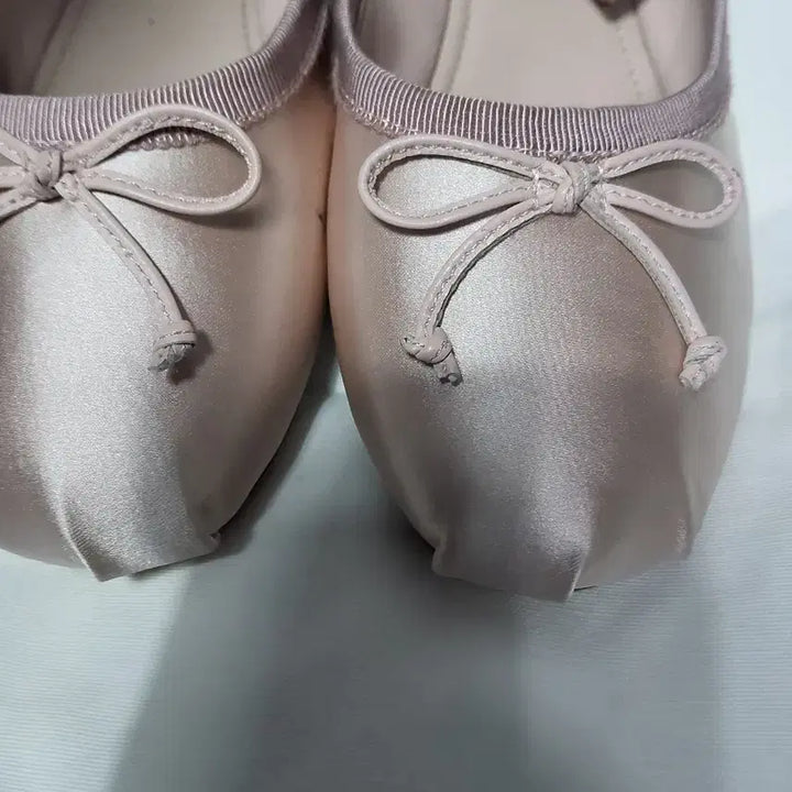 [SOLD OUT] 미우미우 발레리나 플랫 슈즈 36 ss급