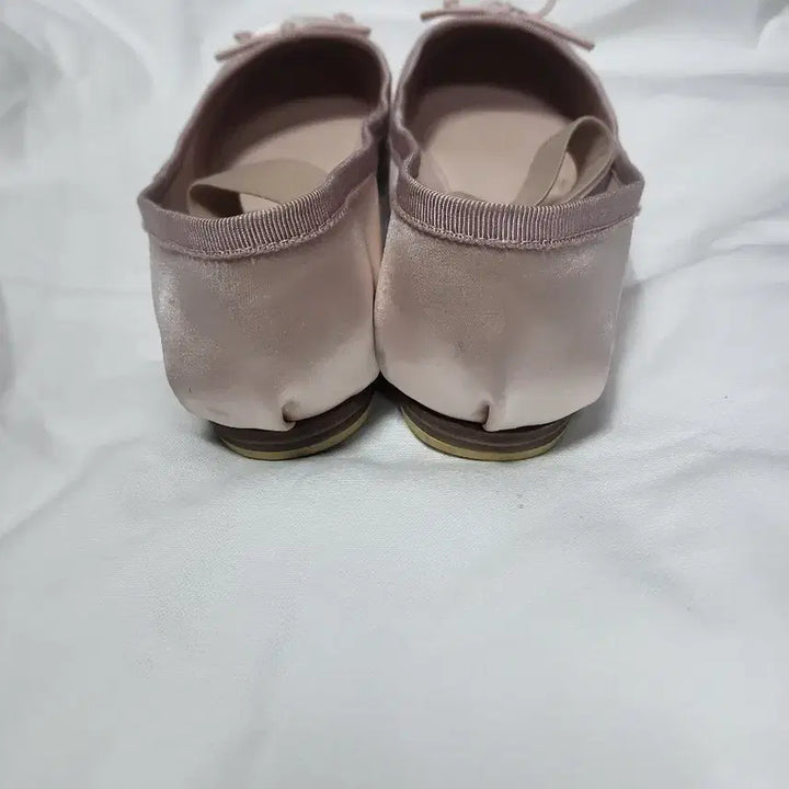 [SOLD OUT] 미우미우 발레리나 플랫 슈즈 36 ss급