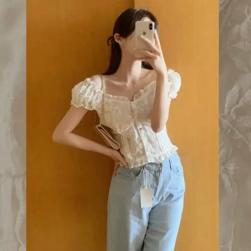 [BUNJANG] Pebit Lace Vintage Embroidered Blouse / 퍼빗 레이스 빈티지 자수 블라우스