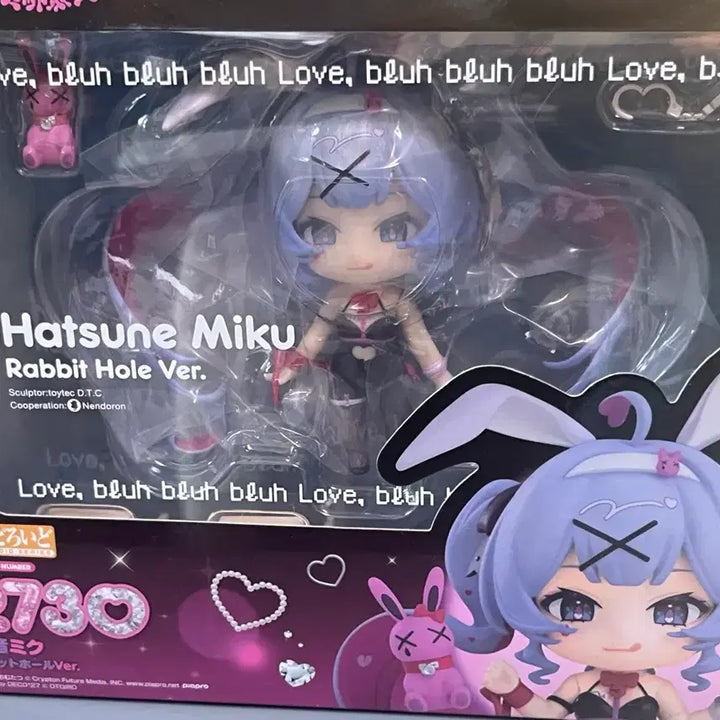 [BUNJANG] Hatsune Miku Rabbit Hole Nendoroid Figure / 하츠네 미쿠 래빗홀 넨도로이드