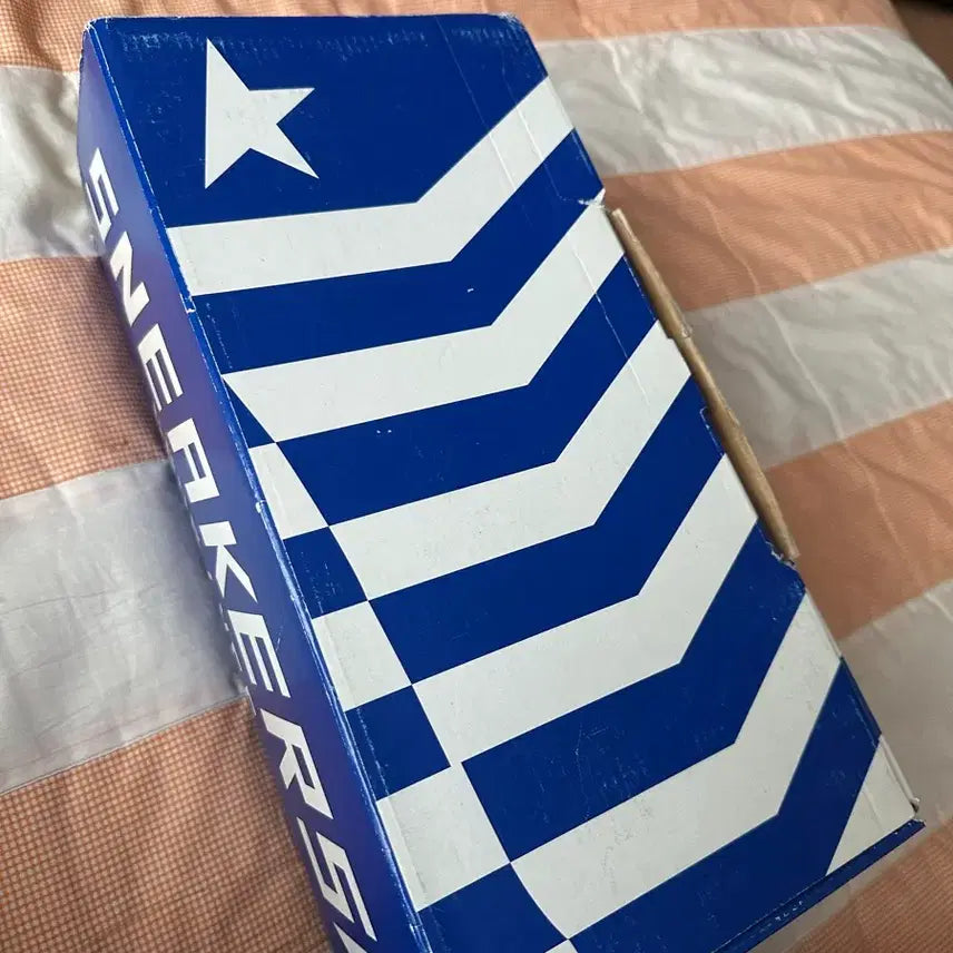[SOLD OUT] 골든구스 슈퍼스타 화이트 블루스타 42사이즈