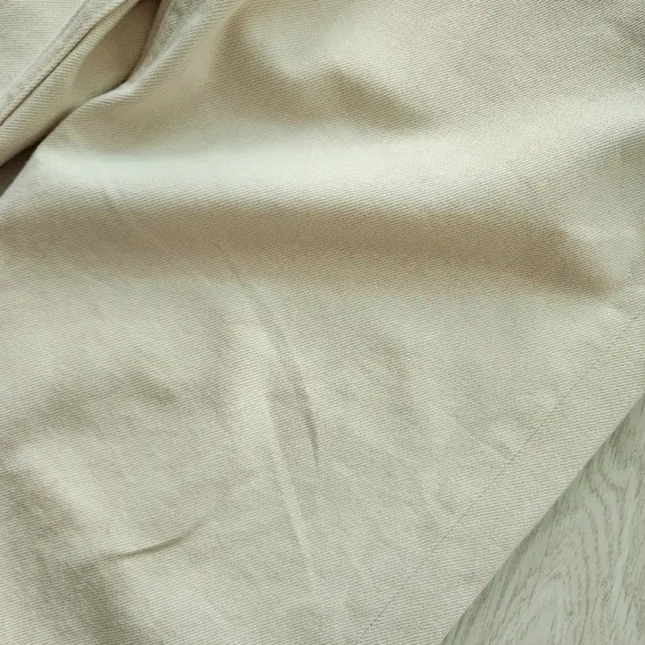 [BUNJANG] Uniqlo Ivory Wide Denim Pants / 유니클로. 아이보리색 와이드 데님 팬츠