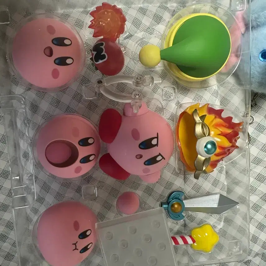 [BUNJANG] Kirby Nendoroid Figure / 544 커비 넨도로이드 토마토특전