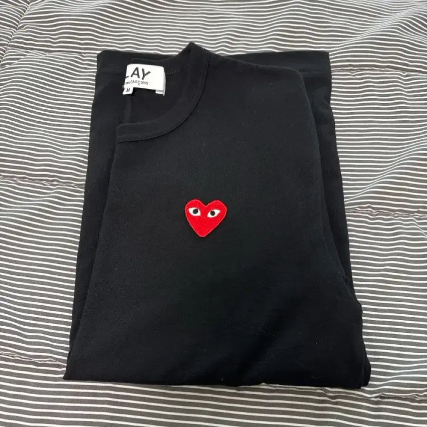 [BUNJANG] Comme des Garcons Heart Logo T-shirt / 꼼데가르송 반팔 m 새상품
