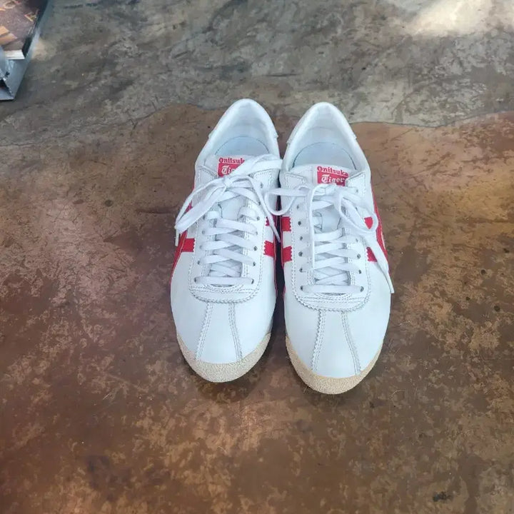 [BUNJANG] Onitsuka Tiger Corsair White/Red Sneakers 240mm / 오니츠카타이거 코르세어 커세어 흰/빨 스니커즈 240mm