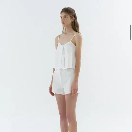 [SOLD OUT] 새상품)르베인 Kitten sleeveless blouse(Ivory)M