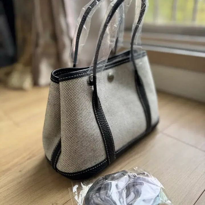 [BUNJANG] Canvas and Leather Handbag / (새상품)천연소가죽 캔버스백(정가9만)골프카드백으로도 굿