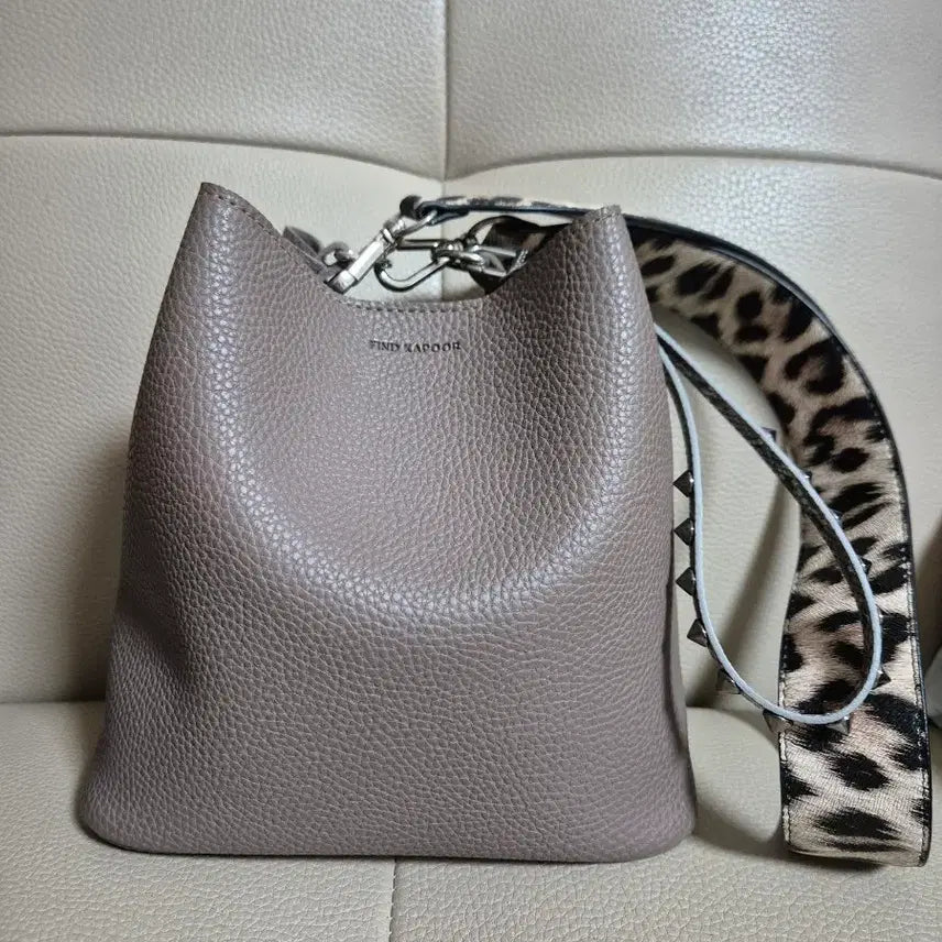 [BUNJANG] Find Kapoor Pingo Bag / 파인드카푸어 핑고백
