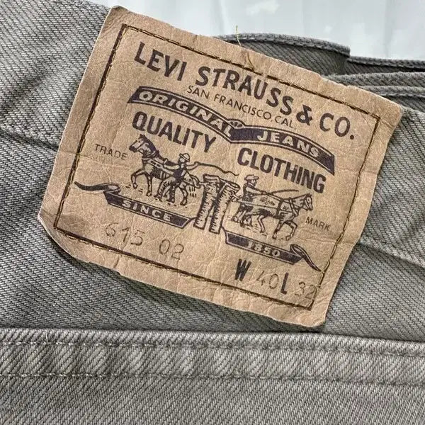 [SOLD OUT] [W40L32] LEVI&