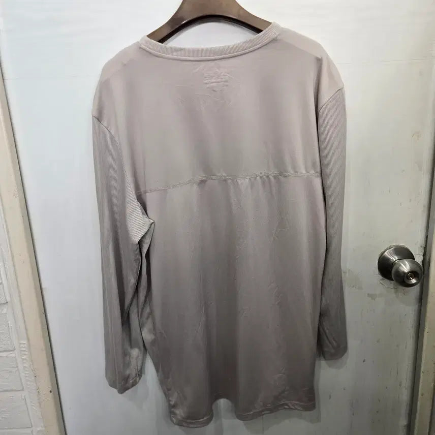 [BUNJANG] Columbia Long Sleeve Round Neck T-shirt / 2XL,110 )) Columbia 컬럼비아 라운드넥 긴팔티셔츠!