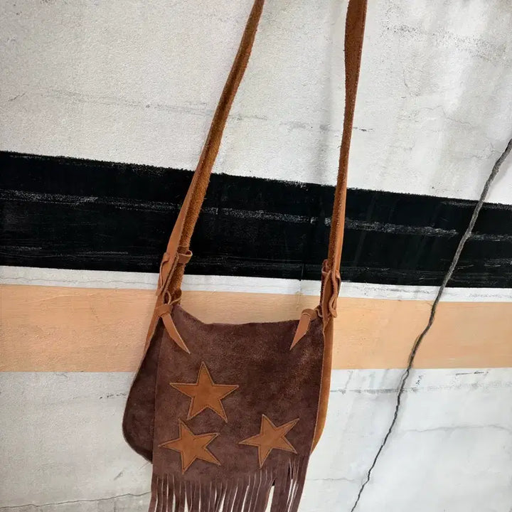 [BUNJANG] Suede Star Cross Bag - Vintage Crossbody Bag / suede star cross bag 웨스턴무드 빈티지 크로스 백 JPN