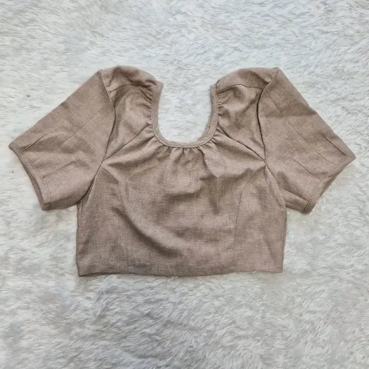 [BUNJANG] Riah Square Neck Puff Crop Short Sleeve Blouse / Riah 스퀘어넥 퍼프 크롭 반팔 블라우스 베이지 44~55