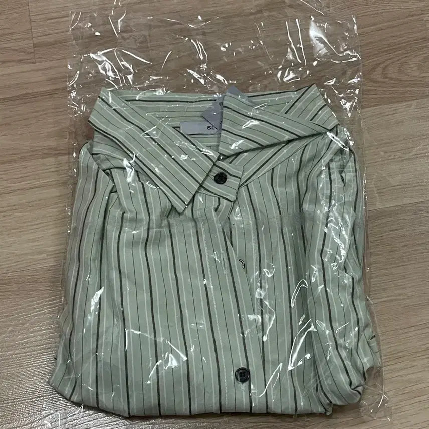 [BUNJANG] Striped Shirt - New / 스트라이프 셔츠 새상품