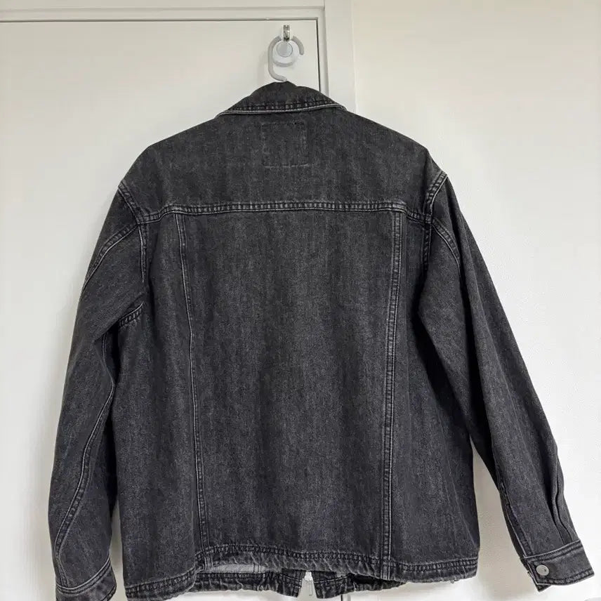 [SOLD OUT] 에스피오나지 흑청 데님 트러커 자켓 L