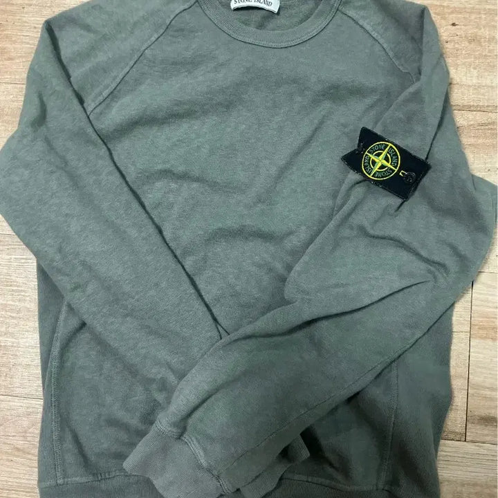 [SOLD OUT] (s)스톤아일랜드 차콜 맨투맨