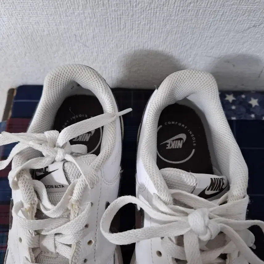 [BUNJANG] Nike Court Vision Low White/Brown Sneakers 235 / 나이키 코트 비전 로우 흰/브라운 운동화 235