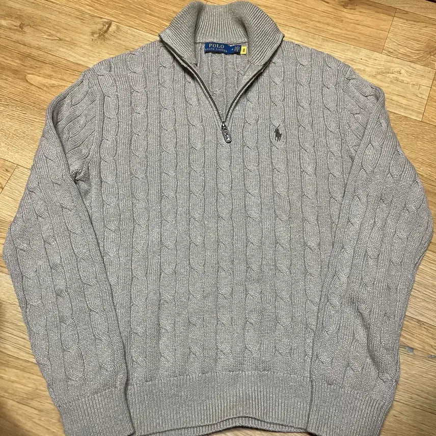[SOLD OUT] 폴로 신형 꽈배기니트 반집업니트 베이지 M사이즈 (100사이즈)