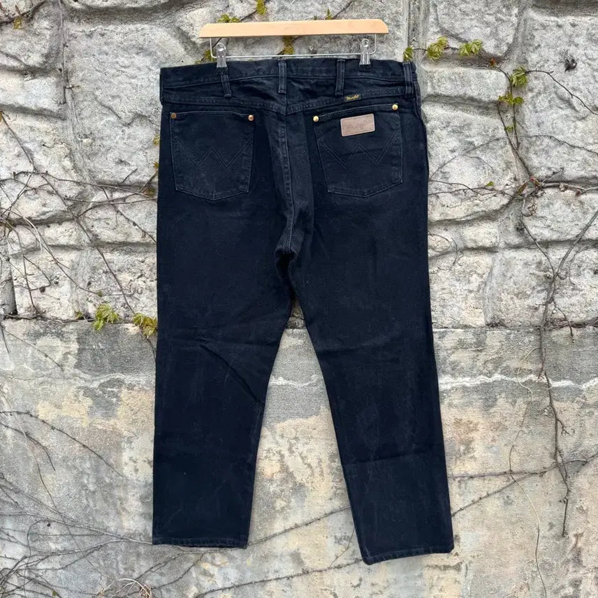 [BUNJANG] Wrangler 13MWZ Black Cowboy Cut Denim Pants / 90s 랭글러 빈티지 13mwz 블랙 카우보이컷 데님 팬츠 38