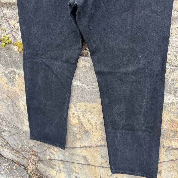 [BUNJANG] Wrangler 13MWZ Black Cowboy Cut Denim Pants / 90s 랭글러 빈티지 13mwz 블랙 카우보이컷 데님 팬츠 38